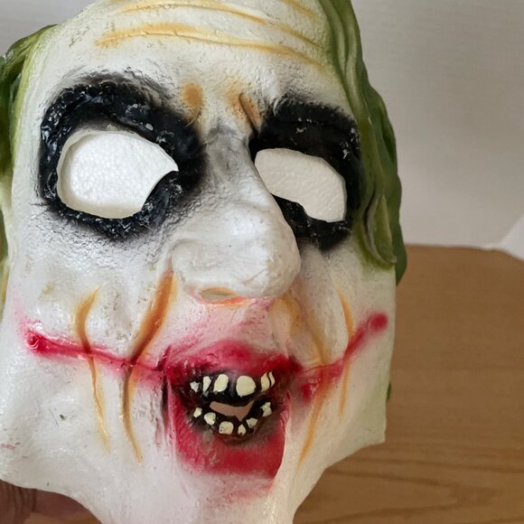 Rubies The Dark Knight Heath Ledger Joker Halloween Mask w Elastic Strap Batman - Picture 5 of 5